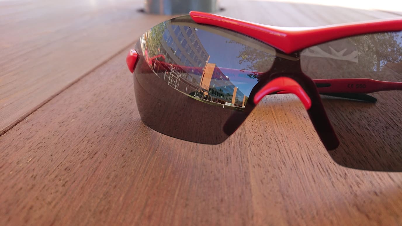 glasses reflect